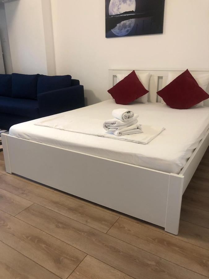 Apartament Beside Airport Otopeni Zewnętrze zdjęcie